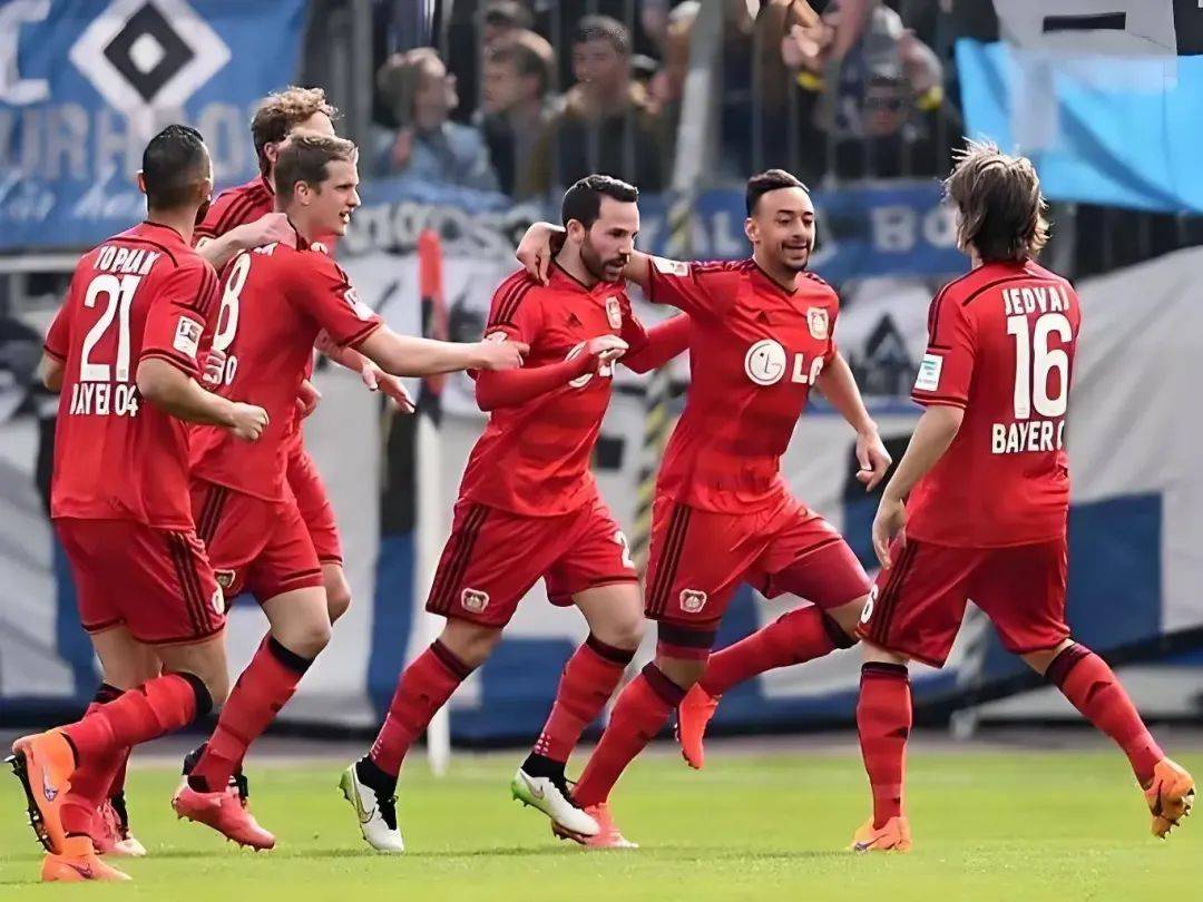 朗斯战胜对手,法甲加冕希望渐行渐近 朗斯战胜对手,法甲加冕希望渐行渐近