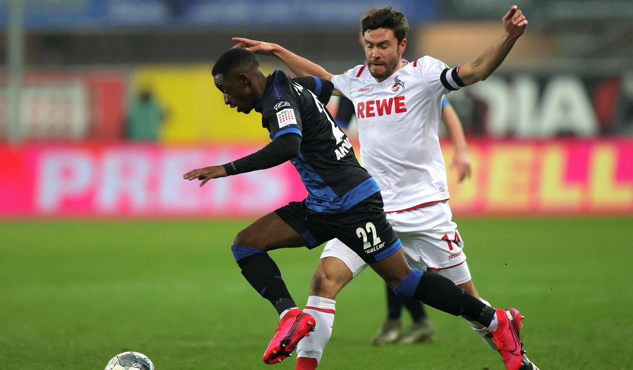 柏林赫塔主场战平对手收获一分 柏林赫塔主场战平对手收获一分