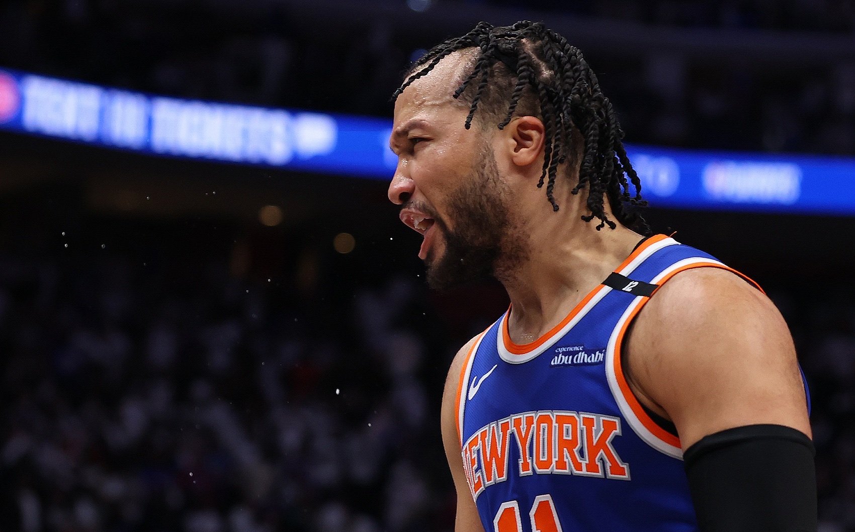 关于主教练寻求阵容变革,助球队止跌反弹的信息 关于主教练寻求阵容变革,助球队止跌反弹的信息