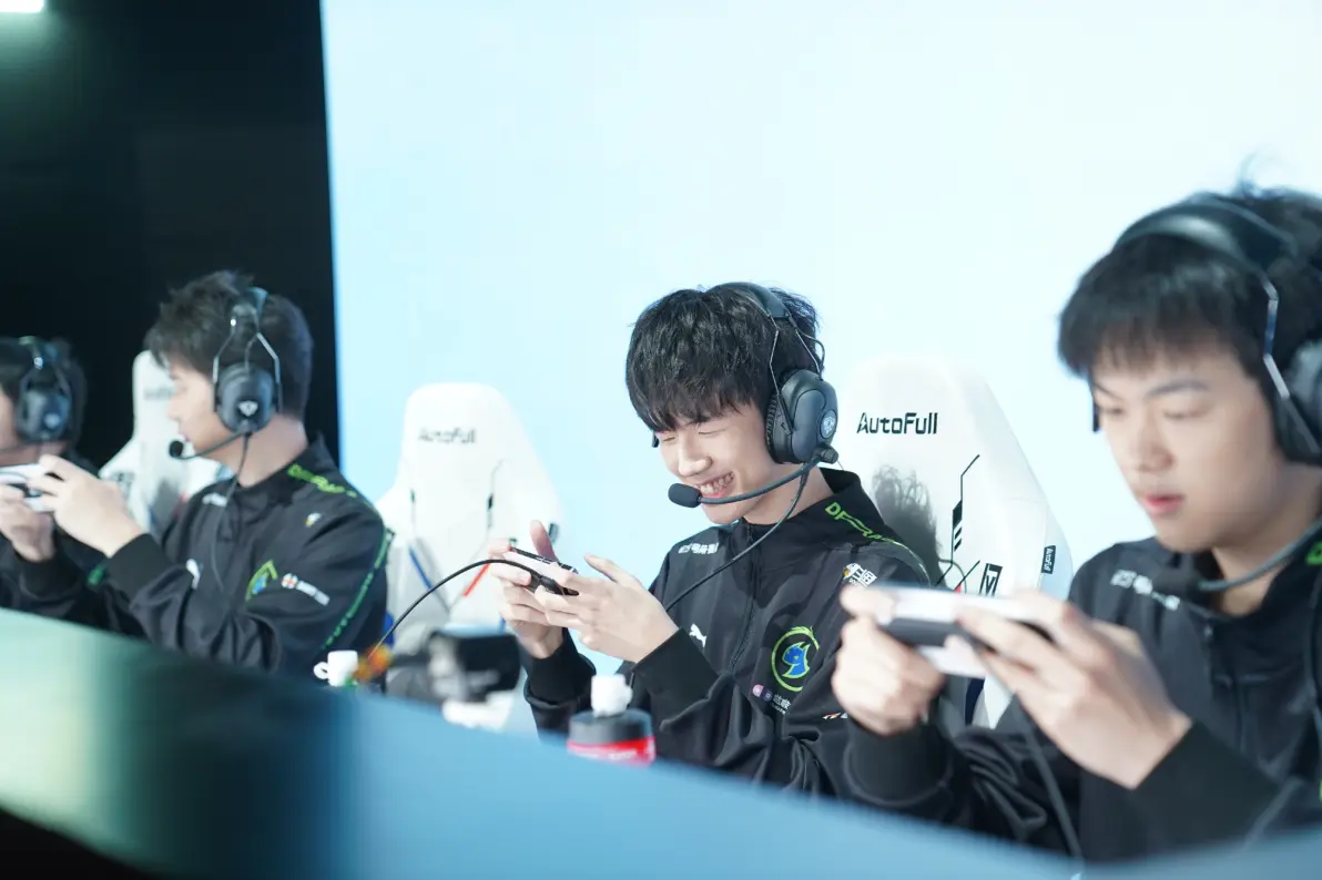 爵士大获全胜,迎来五连胜纪录 爵士大获全胜,迎来五连胜纪录