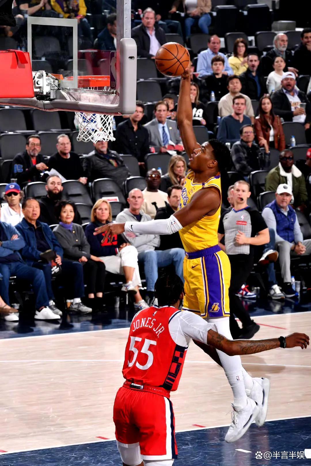 热火主场惜败篮网,遭遇连败 热火主场惜败篮网,遭遇连败