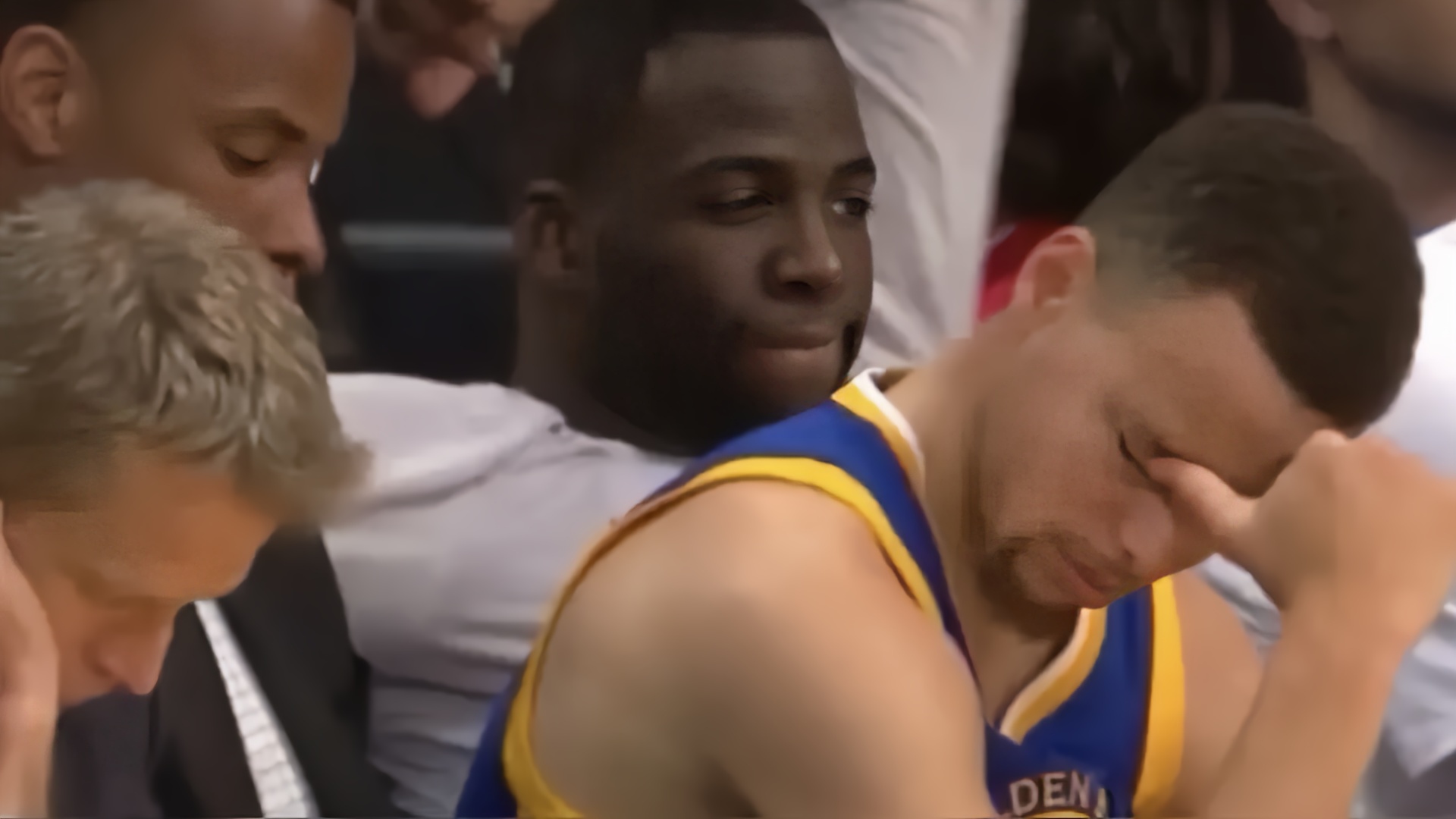 热火主场不敌活塞,遭遇两连败 热火主场不敌活塞,遭遇两连败