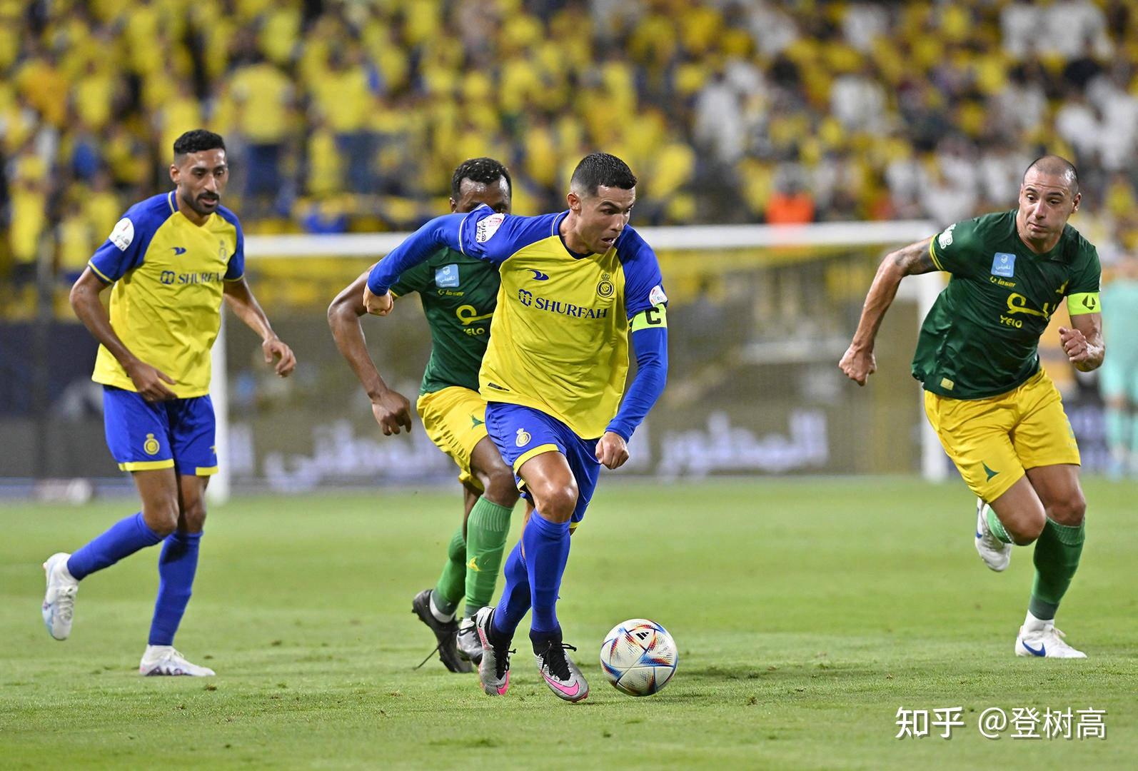 阿尔艾因俱乐部在亚冠联赛中取得胜利,晋级下一轮比赛 阿尔艾因俱乐部在亚冠联赛中取得胜利,晋级下一轮比赛